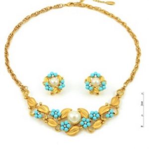 Venetian Pearls,Resin, Blue floral shape,Jewelry Set GOLD AND PLATINUM PLATED JEWELLERY SETS
